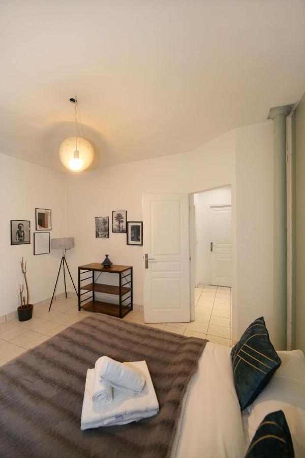Appartement Familial Proche Des Commerces - 8P パリ エクステリア 写真